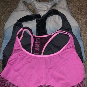 Sports bras (3)